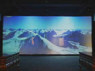 西藏布达拉宫展厅多媒体项目通电玻璃幕与投影的互动演绎